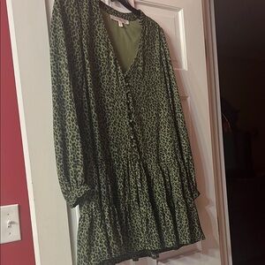 Green Leopard Print Long Sleeve Dress